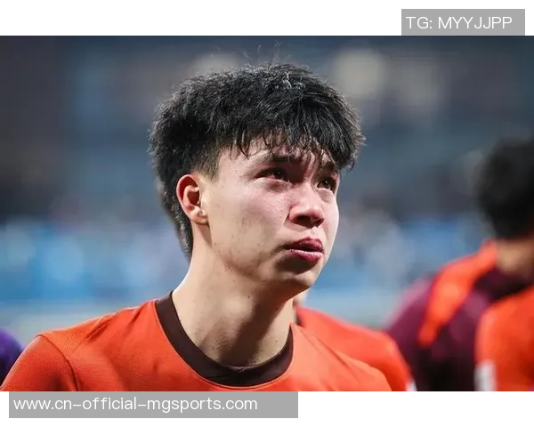 疼爱!王钰栋因累缺席熊猫杯,新星不该被路程压垮 疼爱!王钰栋因累缺席熊猫杯,新星不该被路程压垮